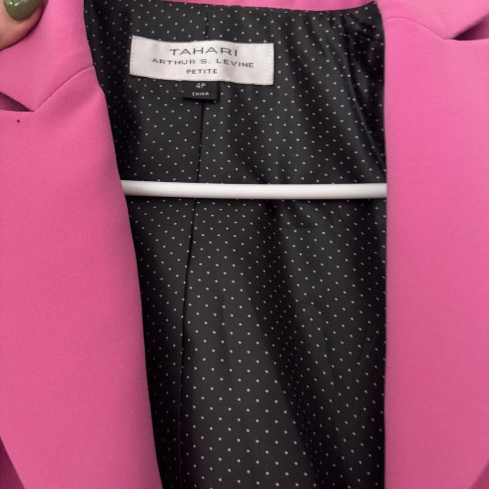 Elegant Tahari Fuchsia business professional hot pink trendy Women's Suit Jacket - Picture 4 of 5